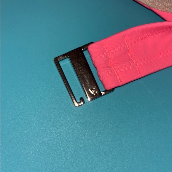 Victoria’s Secret Bombshell Add-2-cups Push-Up Swim Top Sz36C - Picture 4 of 4